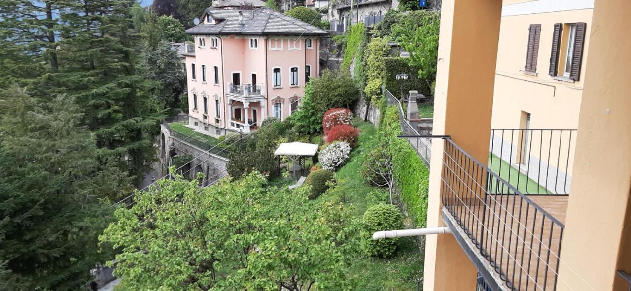Il Nido Della Fenice Brunate Esterno foto